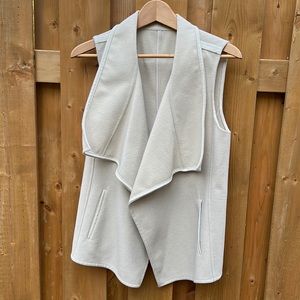 VINCE size S bone coloured vest, wool blend with lamb leather lining